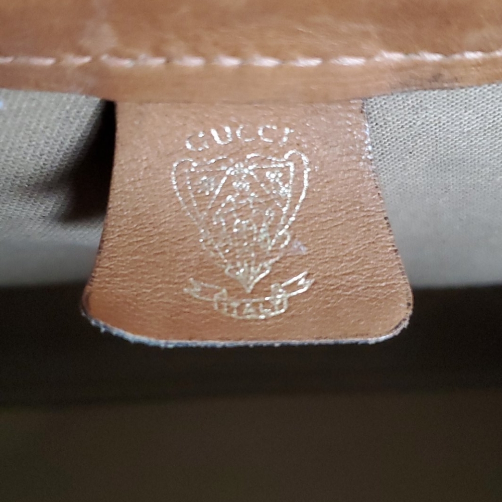 Authentic Gucci Weekend Bag - Picture 6 of 16